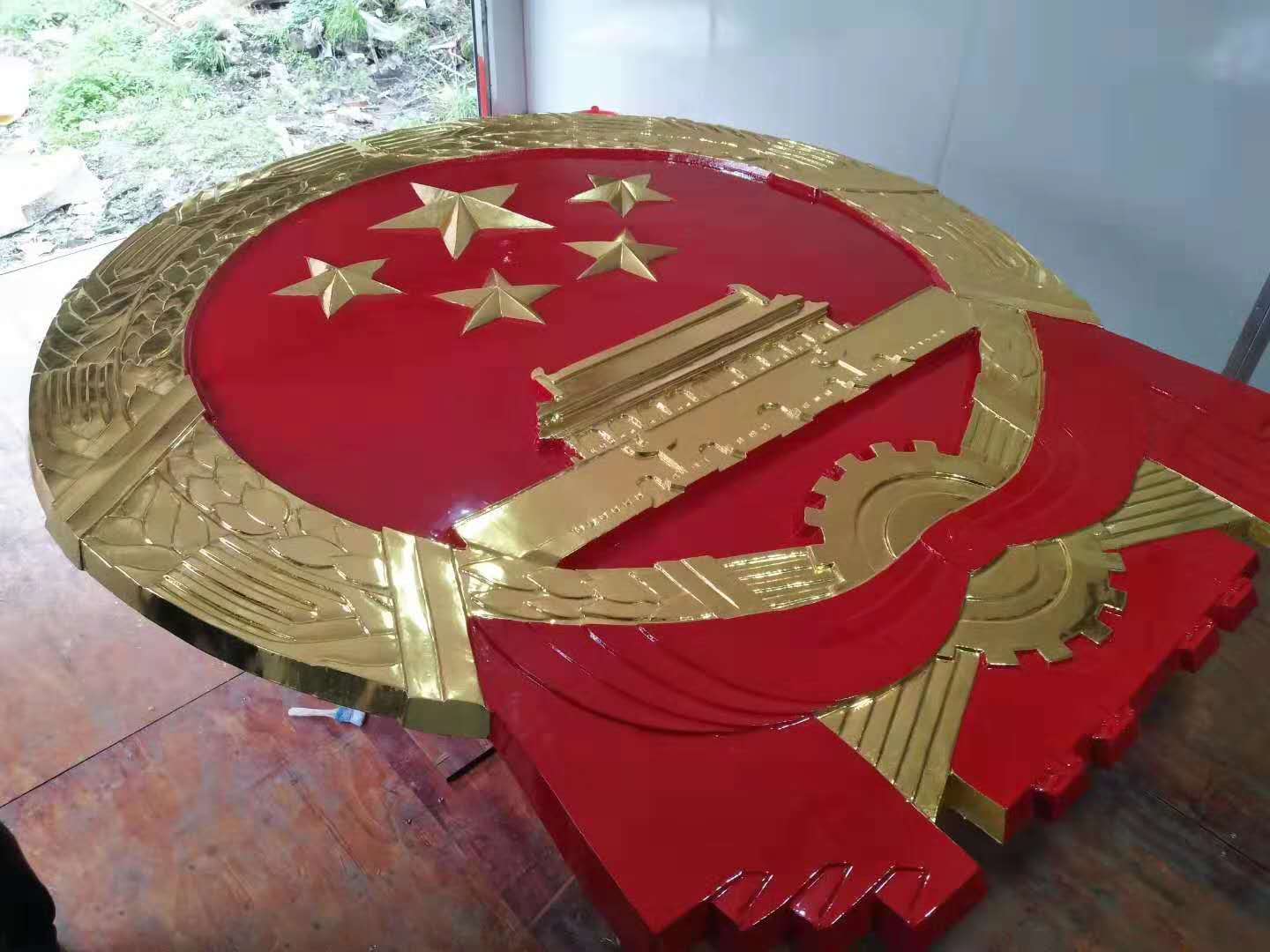 3米大國(guó)徽定做安裝